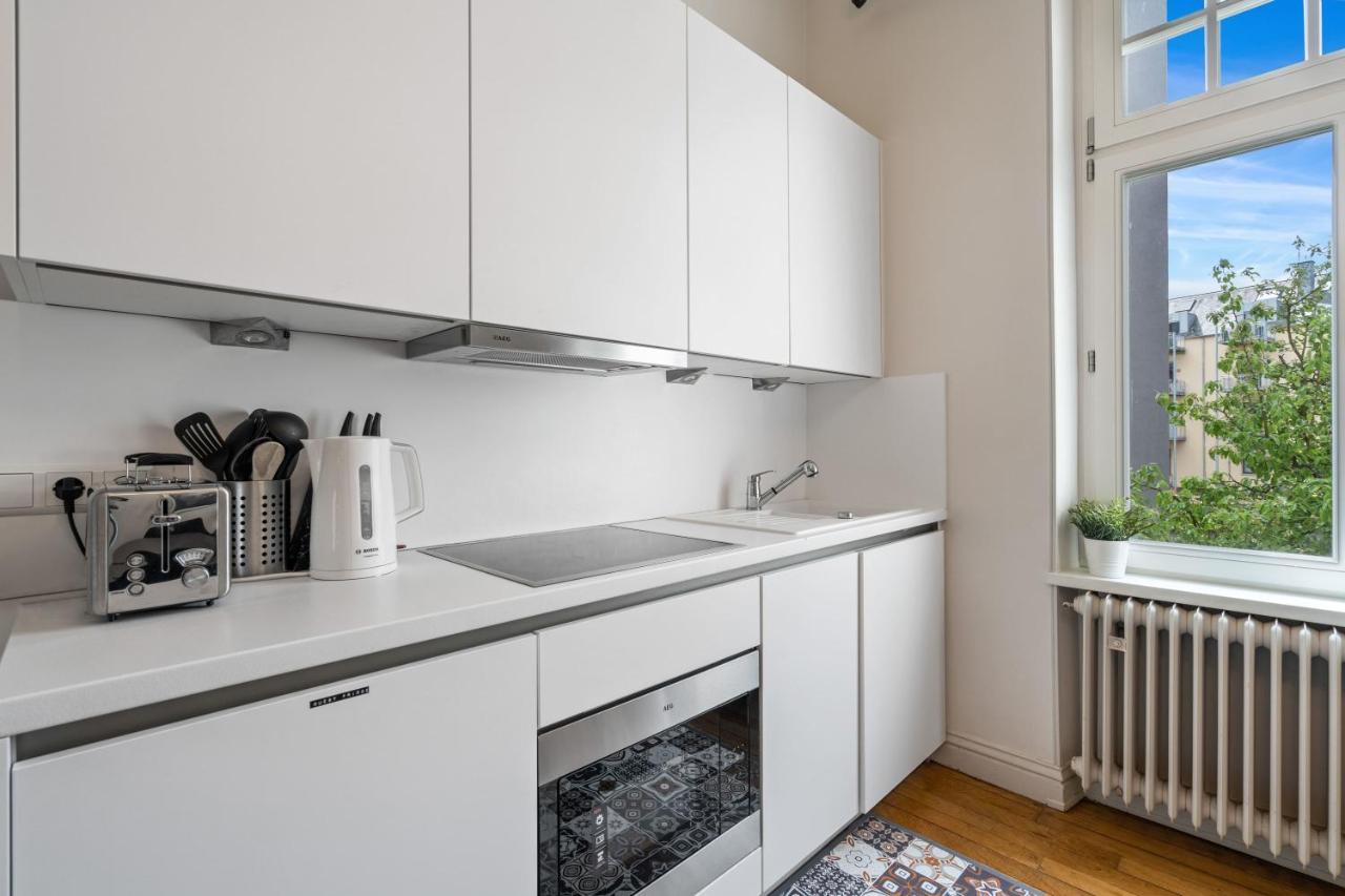 Room W Shared Bathroom&Kitchen In Luxury Villa Luxembourg Exterior photo